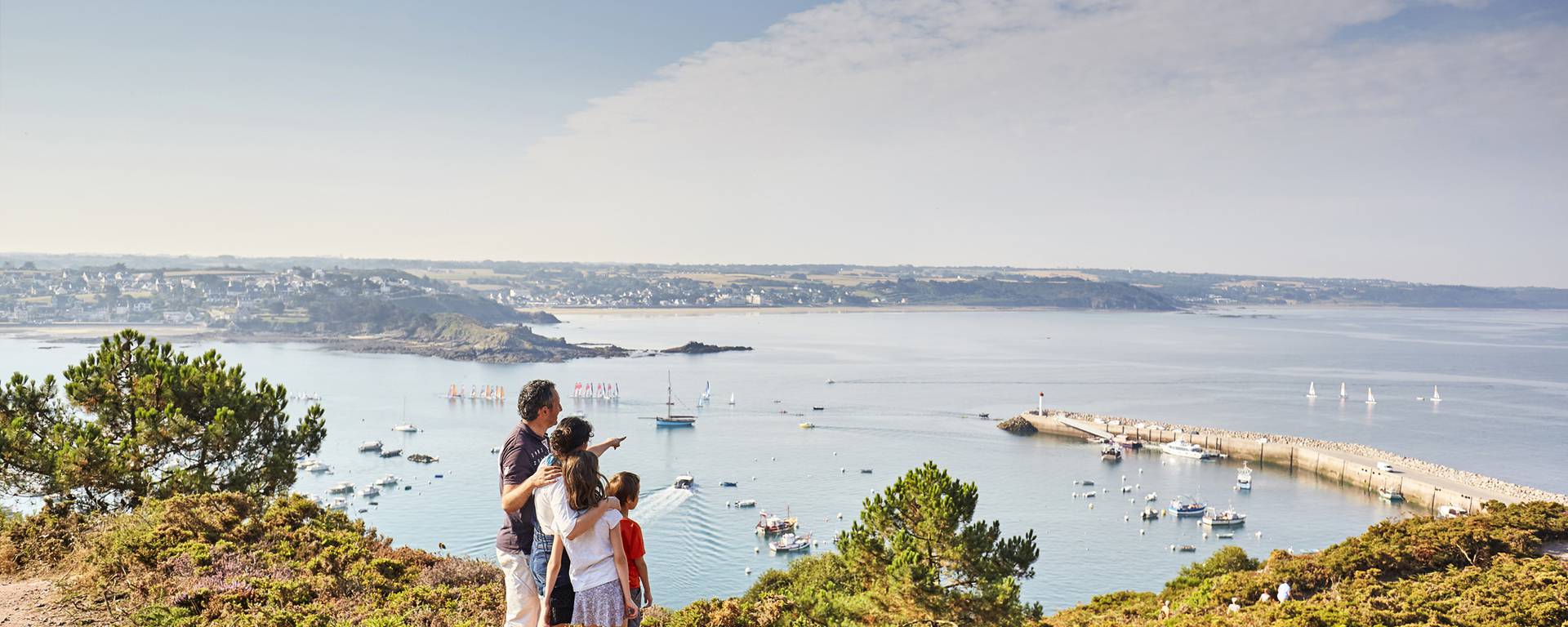 Vue sur le port d'Erquy