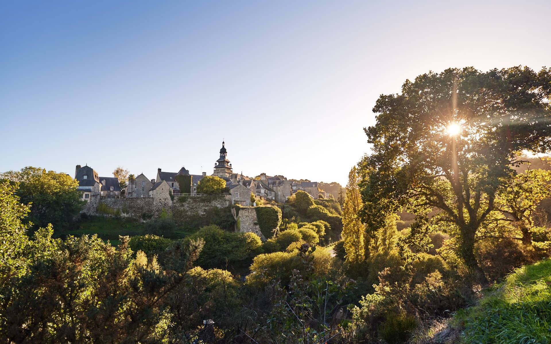 Vue de Moncontour C.A. Lamoureux