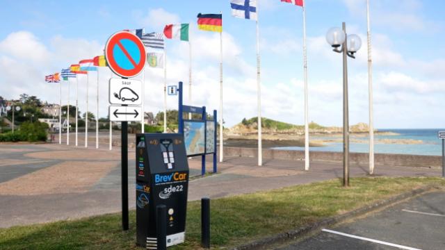 Bornes de recharge pour véhicules électriques à Erquy