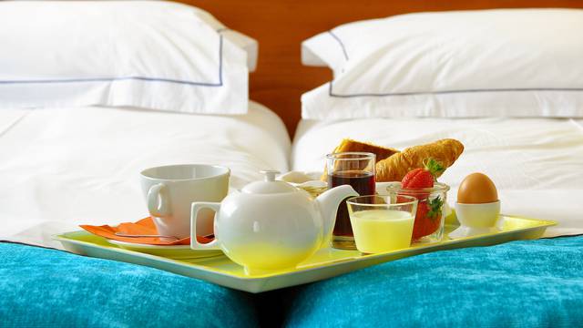 Petit déjeuner à l'hôtel