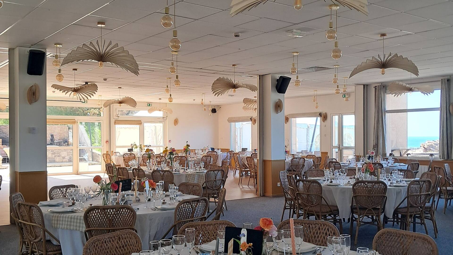 salle_vue_mer1.jpg